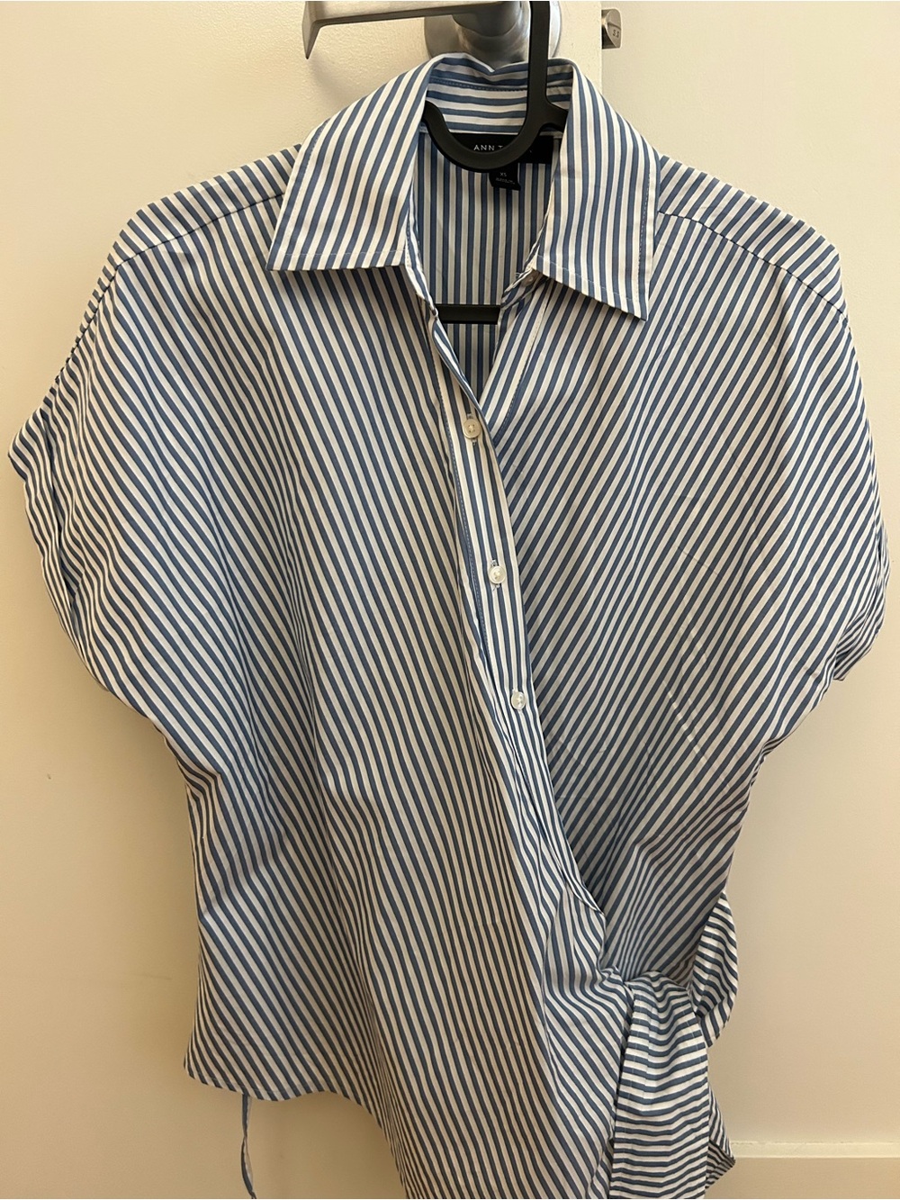 Women’s Poplin Side Tie Waist Asymmetric Button-Up Blue and White Shirt